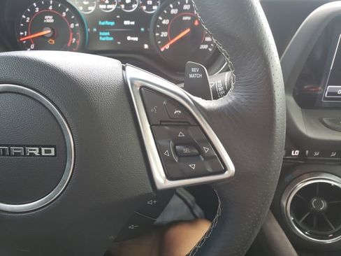 Used 2018 Chevrolet Camaro SS w/ LPO RS/SS Interior Package image 9