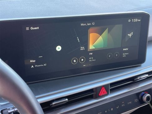 Certified 2025 Kia Sorento EX w/ EX Panoramic Sunroof Package image 24