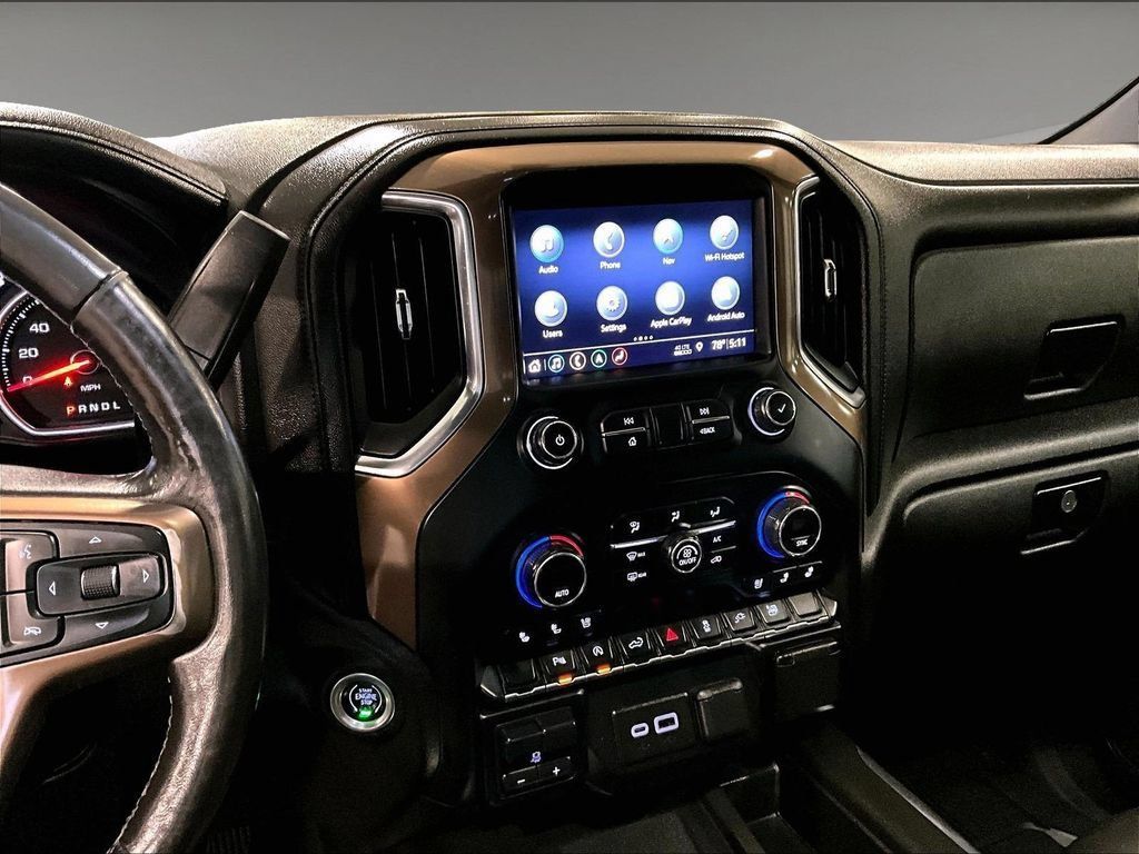 Used 2019 Chevrolet Silverado 1500 High Country AWD/4WD image 18