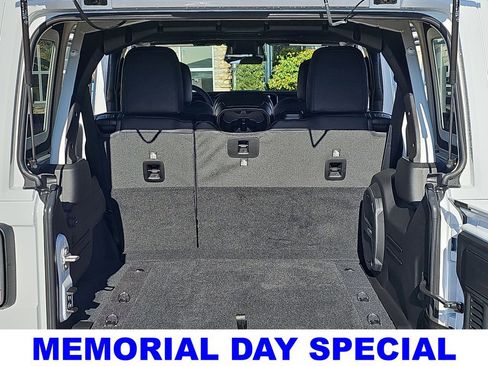 New 2026 Jeep Wrangler Unlimited Rubicon AWD/4WD image 12