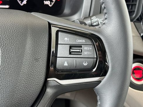 Certified 2025 Honda Odyssey EX-L image 30