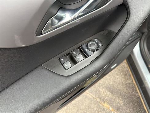 Certified 2025 Chevrolet Blazer LT w/ Sound & Technology Package image 38