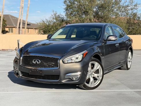 Used 2015 INFINITI Q70 L 3.7 image 31