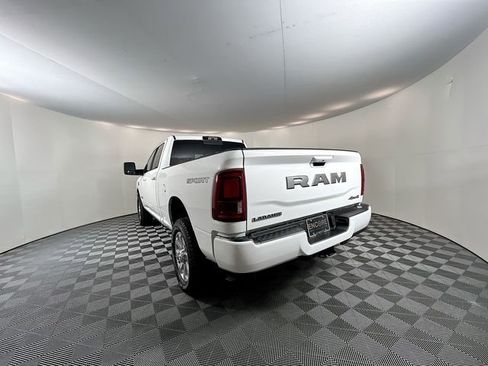 New 2026 RAM 2500 Laramie AWD/4WD image 6