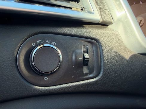 Used 2016 Cadillac SRX Luxury w/ Driver Awareness Package image 25