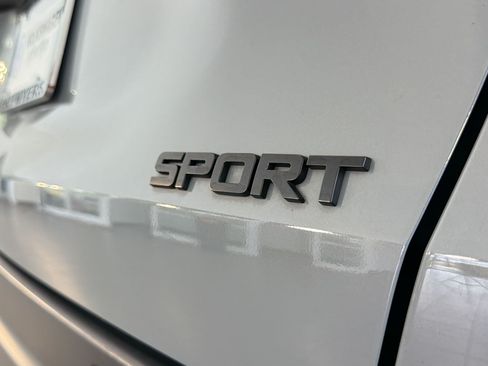 Used 2025 Honda HR-V Sport image 34