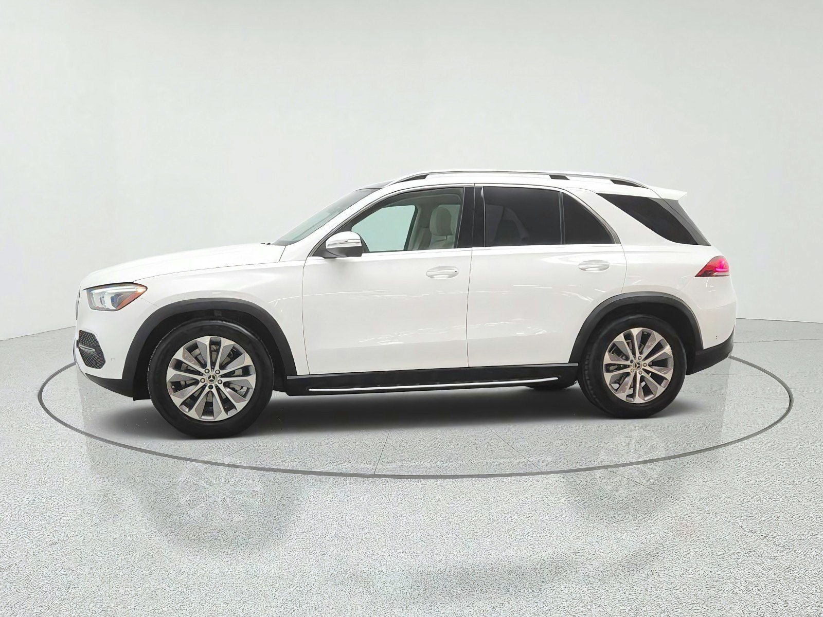 Used 2022 Mercedes-Benz GLE 350 4MATIC image 8