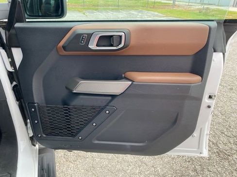 Used 2023 Ford Bronco Outer Banks AWD/4WD image 20