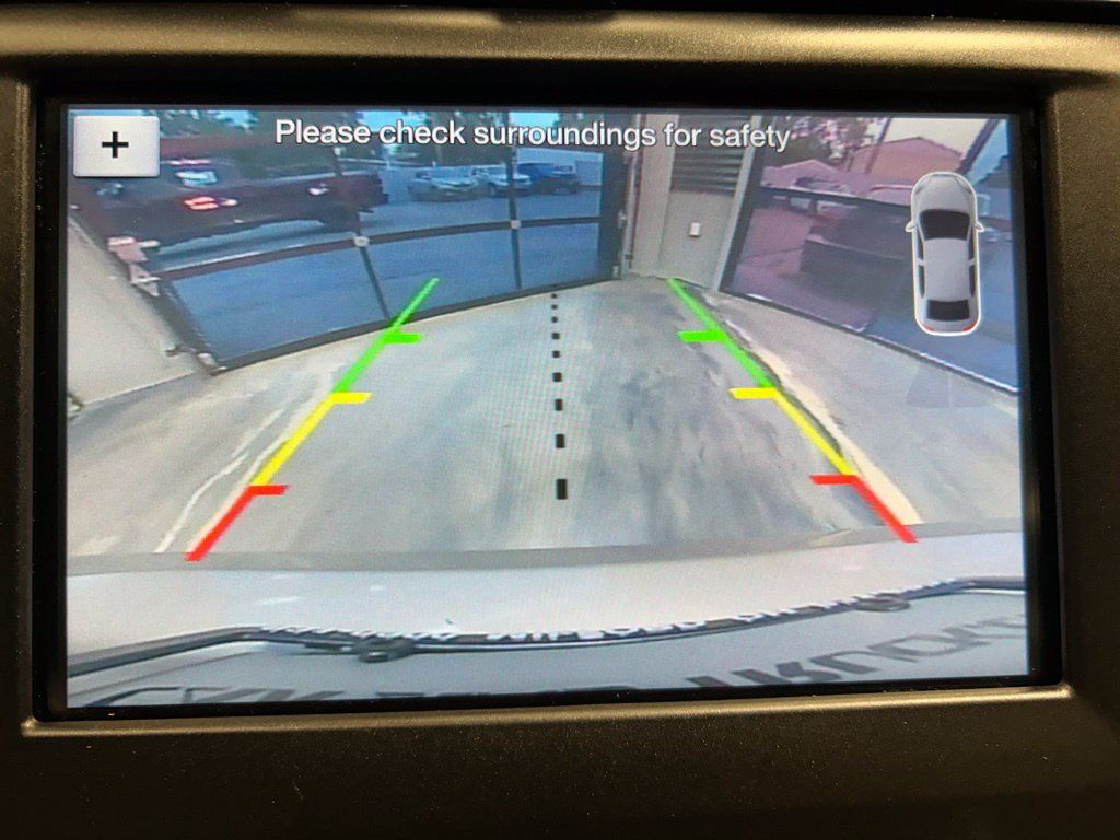 Used 2017 Ford Fusion SE FWD image 17