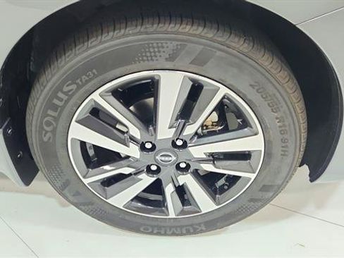 Certified 2025 Nissan Versa SV w/ Trunk Package FWD image 28