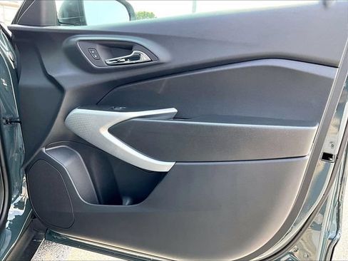 New 2026 Chevrolet Trax LS FWD image 28
