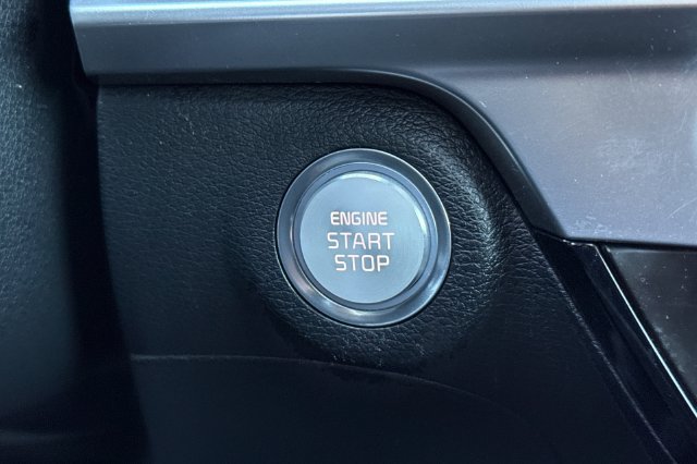 Certified 2025 Kia Telluride S FWD image 29