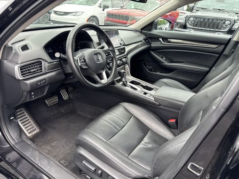 Used 2022 Honda Accord Sport Special Edition image 4