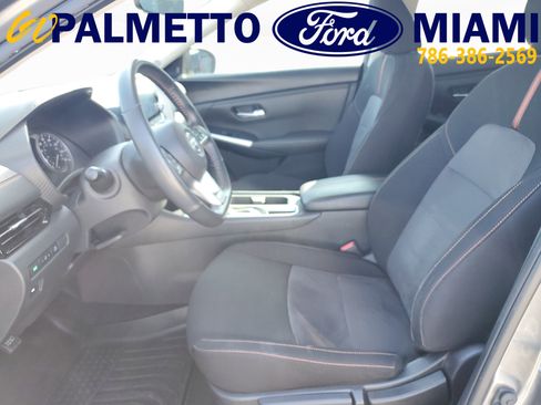 Used 2023 Nissan Sentra SR w/ Electronics Package image 12