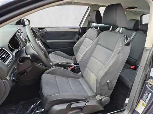 Used 2012 Volkswagen Golf 2-Door FWD image 14