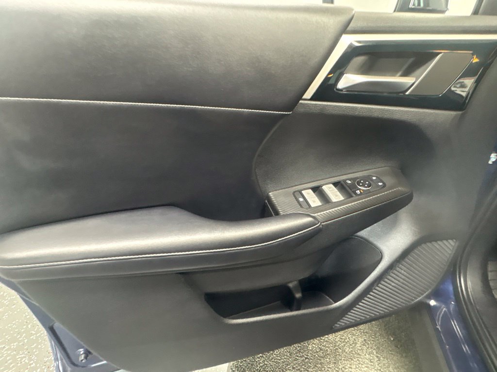 Used 2022 Mitsubishi Outlander SE AWD/4WD image 18