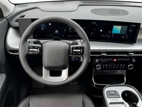 New 2026 Hyundai Ioniq 9 SEL AWD/4WD image 17