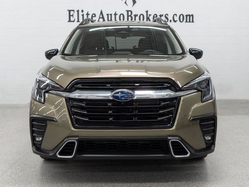 Used 2024 Subaru Ascent Touring AWD/4WD image 3
