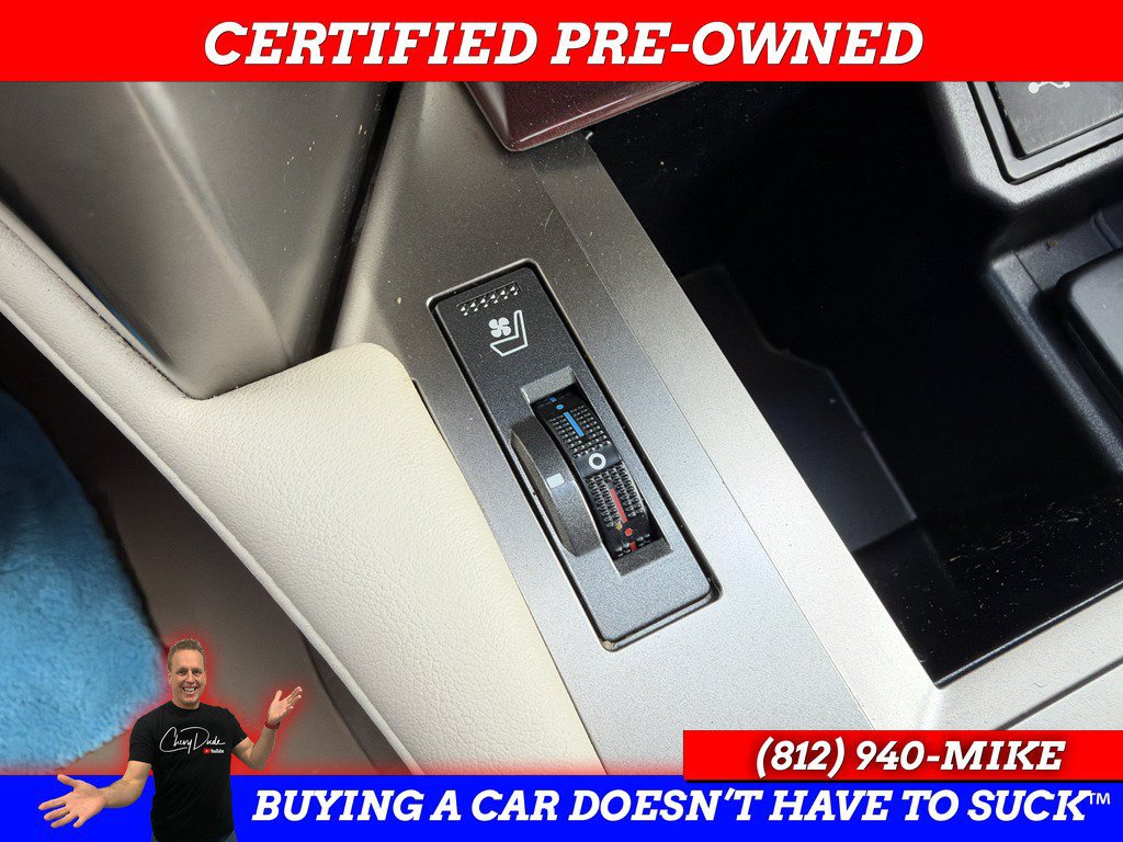 Used 2014 Lexus GX 460 w/ Premium Package AWD/4WD image 32