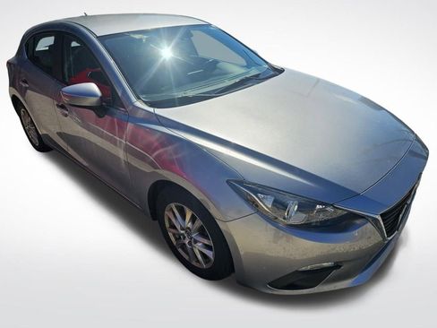 Used 2014 MAZDA MAZDA3 i Touring w/ Technology Package image 2