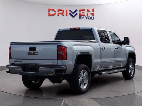 Used 2016 GMC Sierra 2500 SLT w/ Duramax Plus Package image 5