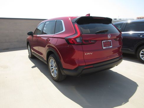 Used 2024 Honda CR-V EX-L image 4