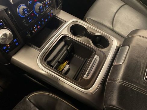 Used 2017 RAM 1500 Limited image 18