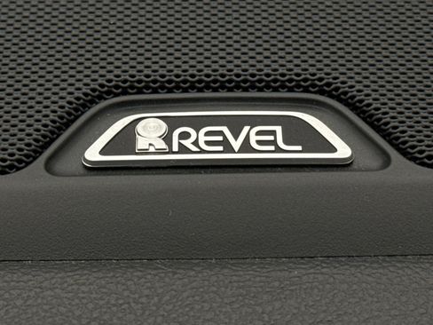 Used 2020 Lincoln Corsair Reserve w/ Equipment Group 201A image 17