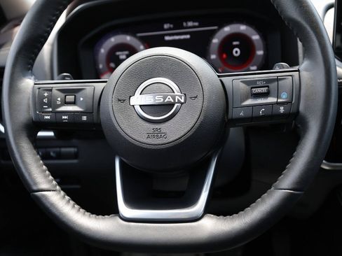 Used 2023 Nissan Rogue Platinum w/ Platinum Premium Package AWD/4WD image 18
