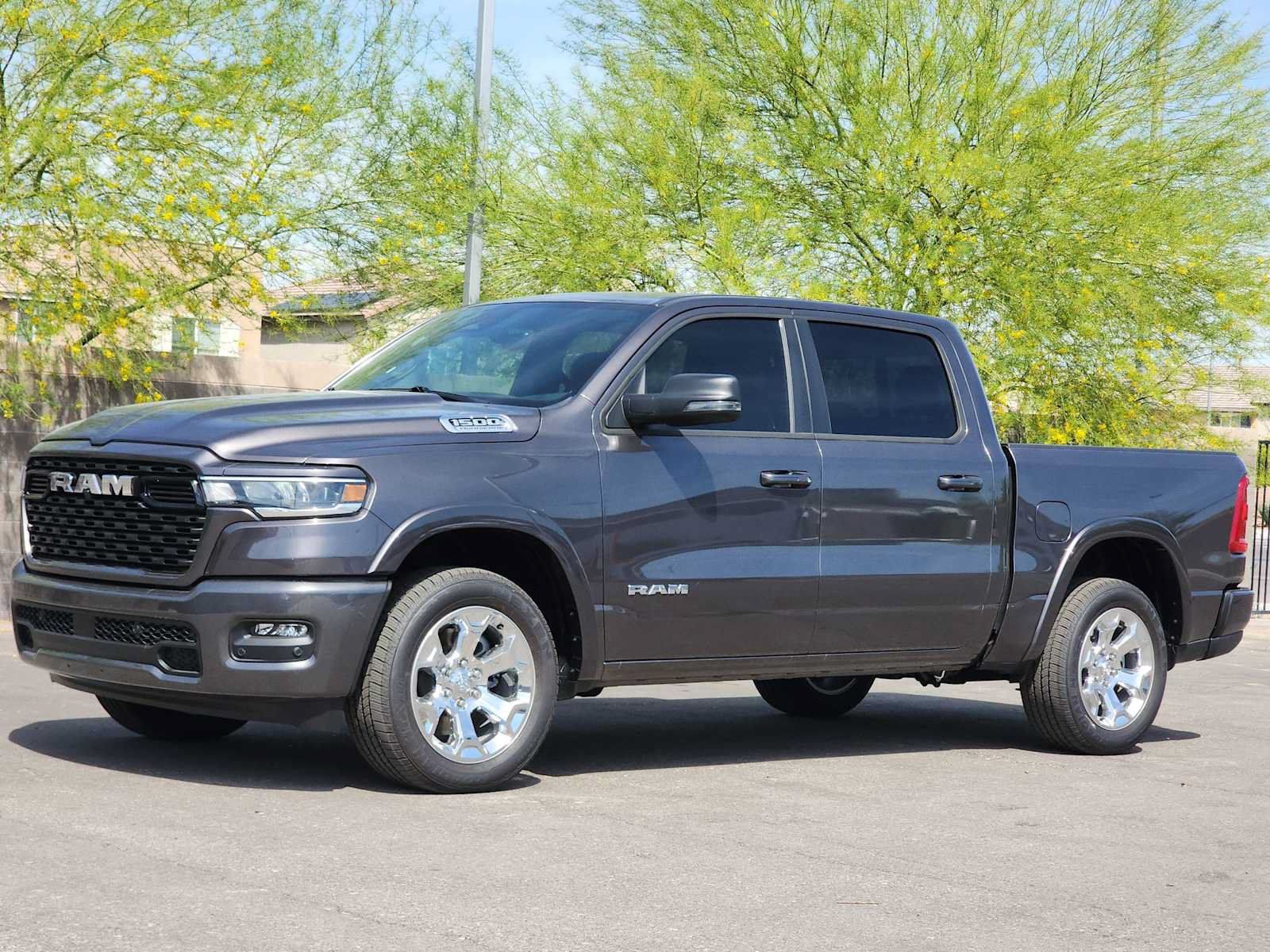 Used 2026 RAM 1500 Big Horn AWD/4WD image 4