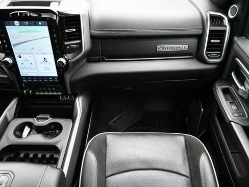 Used 2022 RAM 2500 Laramie AWD/4WD image 39