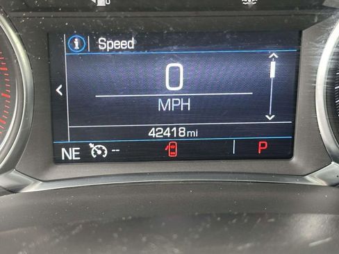 Used 2023 GMC Acadia SLE w/ Driver Convenience Package image 27