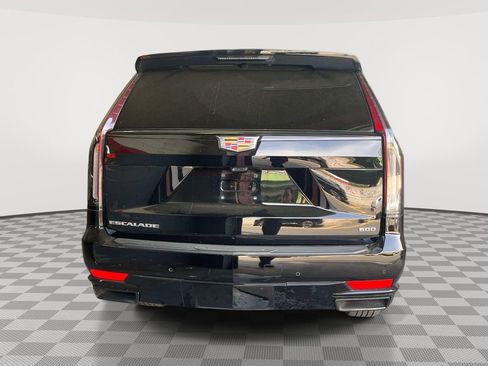 Used 2024 Cadillac Escalade Sport AWD/4WD image 4