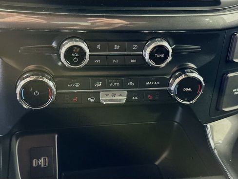 Certified 2022 Ford F150 XLT w/ Equipment Group 302A High image 14