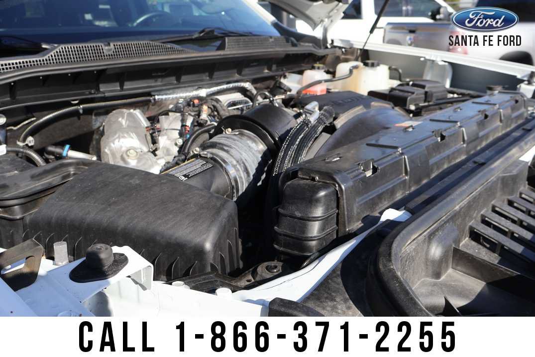 Used 2025 Chevrolet Silverado 2500 LT w/ Safety Package AWD/4WD image 30