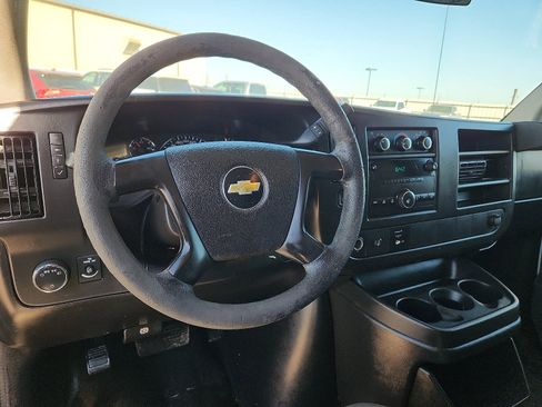 Used 2012 Chevrolet Express 2500 Work Van w/ Cold Climate Package image 10
