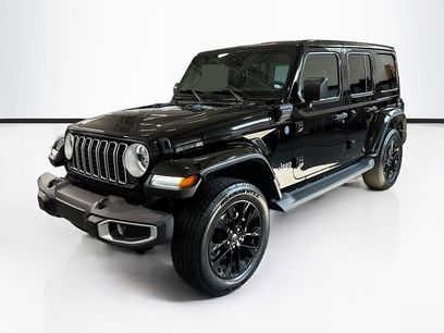 Used 2025 Jeep Wrangler Unlimited Sahara