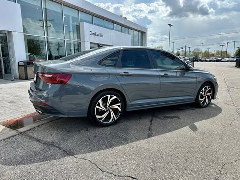 Used 2024 Volkswagen Jetta GLI Autobahn FWD image 7