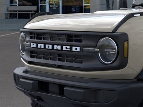 New 2025 Ford Bronco 2-Door w/ Sasquatch Package image 19