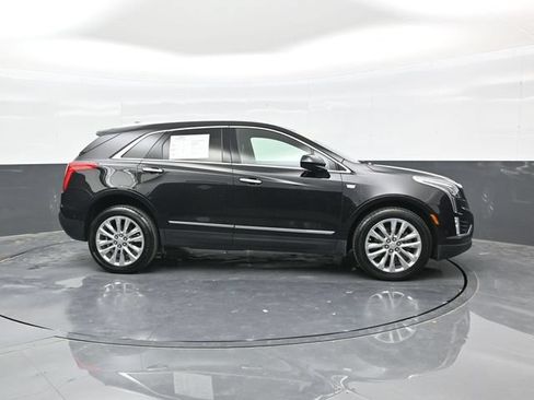 Used 2019 Cadillac XT5 Platinum AWD/4WD image 8