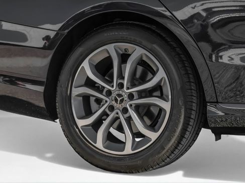 Used 2018 Mercedes-Benz C 300 Sedan image 67