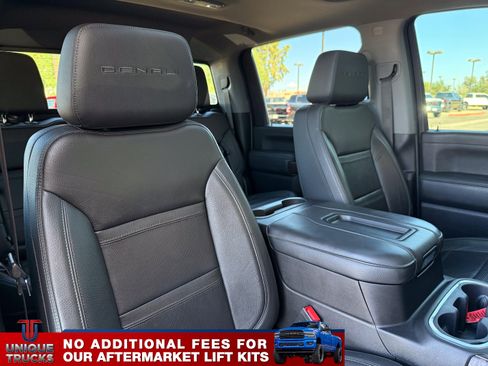 Used 2022 GMC Sierra 2500 Denali w/ Denali Ultimate Package image 31