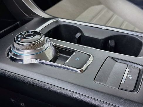 Used 2020 Ford Fusion S FWD image 16