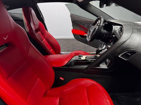 Used 2016 Chevrolet Corvette Stingray Coupe w/ 2LT Preferred Equipment Group image 39