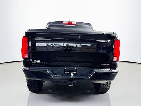 Used 2025 Chevrolet Colorado ZR2 AWD/4WD image 7