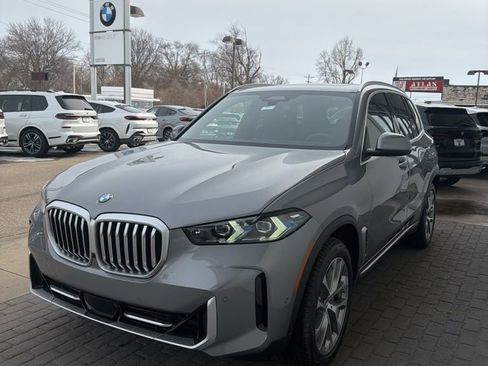 New 2026 BMW X5 xDrive40i image 3