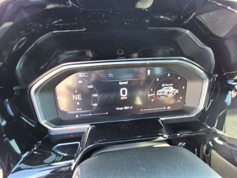 New 2026 GMC Sierra 1500 Elevation image 20