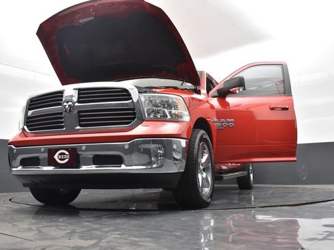 Used 2019 RAM 1500 Big Horn AWD/4WD image 38