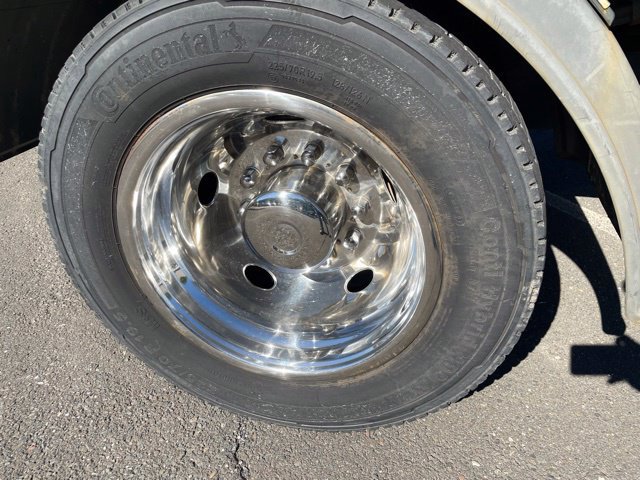 Used 2021 Ford F550 4x4 Regular Cab Super Duty image 11