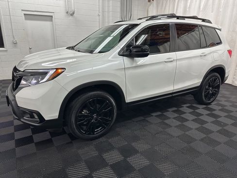 Used 2021 Honda Passport Sport image 5